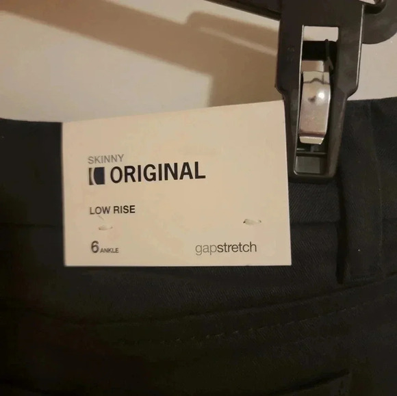 Gap Khaki Pants Womens Size 30Wx29L Ankle Black Low Rise Mistag Academia Preppy - Picture 6 of 10